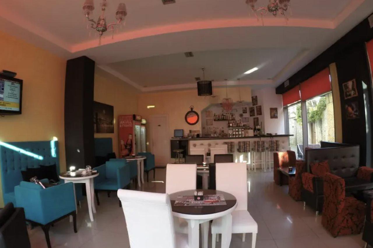 Hotel Serenity Tirana Exterior foto