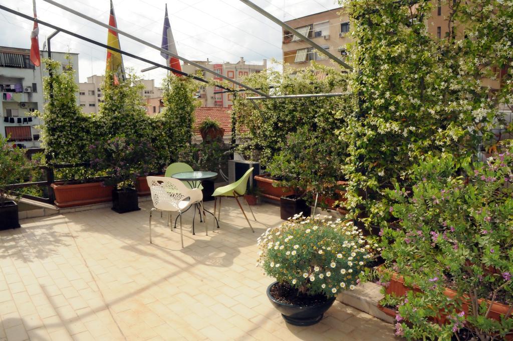 Hotel Serenity Tirana Exterior foto