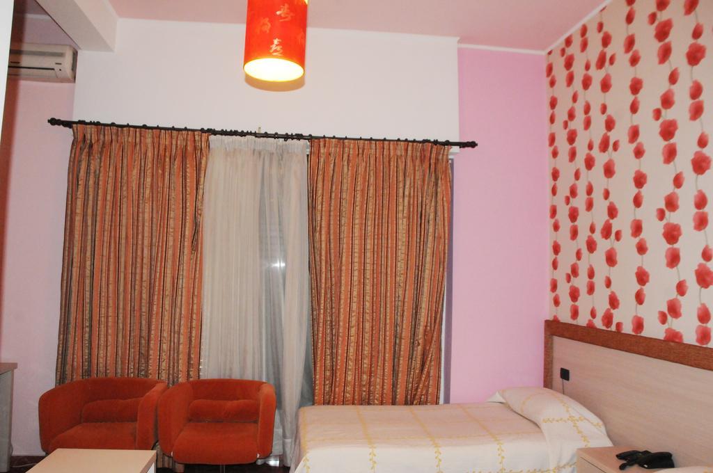 Hotel Serenity Tirana Exterior foto